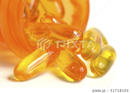Dietary supplement in soft gelatin capsule. 31718103