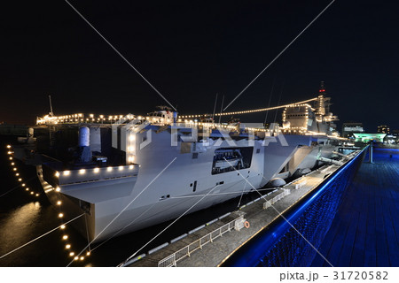 護衛艦いずも 31720582