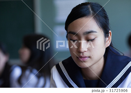 勉強 女子高生 勉強 女子高生 31725906