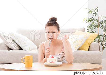 ダイエット 女性 31726224