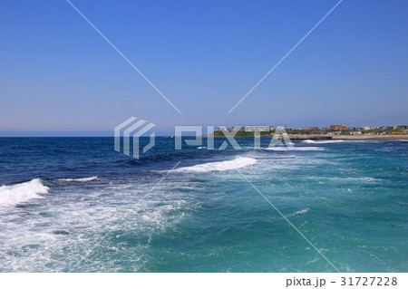 ゴールデンビーチるもいから黄金岬方面を向いて 31727228