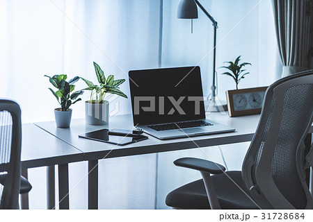 部屋 部屋 31728684