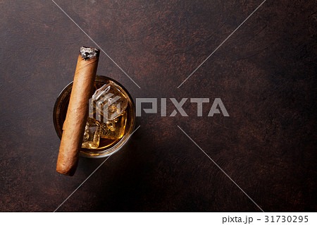 Whiskey with ice and cigar Whiskey with ice and cigar 31730295