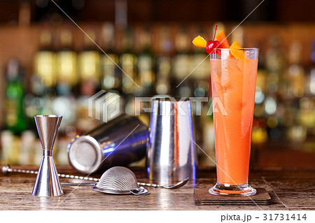 Bar accessories and tools for making cocktail 31731414