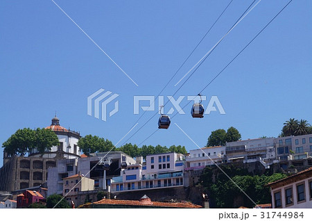 ポルトガル ポルトのロープウェイ ポルトガル ポルトのロープウェイ 31744984