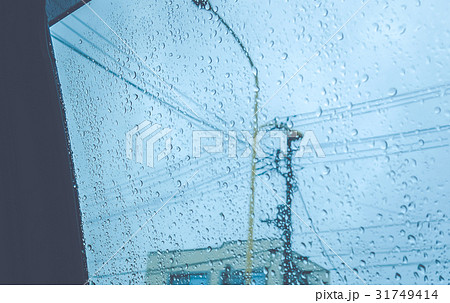 雨の日 雨の日 31749414