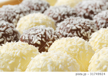 Chocolate coconut snowball cookies 31749924
