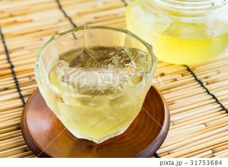 冷茶　緑茶　茎茶　日本茶　クキ茶 31753684