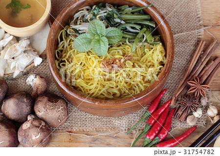 Chicken noodle soup with mushrooms is delicious. Chicken noodle soup with mushrooms is delicious. 31754782