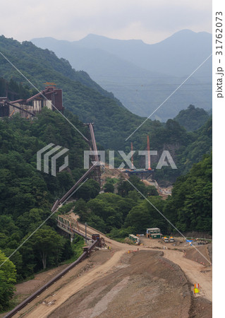 初夏の八ッ場ダム予定地の風景 31762073