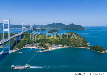 馬島と来島海峡大橋（しまなみ海道）空撮 31762173