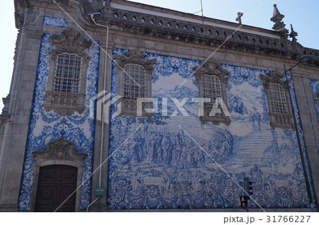 ポルトガル ポルトのアズレージョがきれいなカルモ教会 ポルトガル ポルトのアズレージョがきれいなカルモ教会 31766227