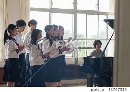 合唱の練習風景 31767536