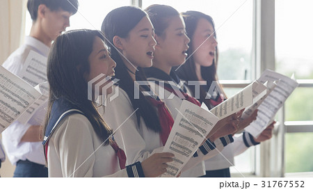 合唱の練習風景 31767552