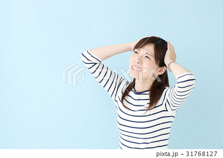 女性・ブルーバック 31768127