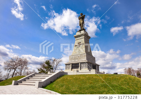 Monument to Muravyov-Amursky in Khabarovsk 31775228
