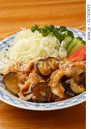 豚肉の生姜焼き 31782833