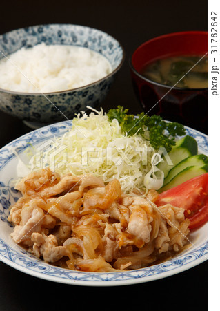 豚肉の生姜焼き 31782842