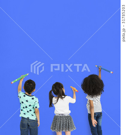 Little Children Drawing Together Creative 31785203