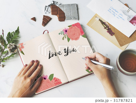 Love Fondness Flower Boarder Card Concept 31787821