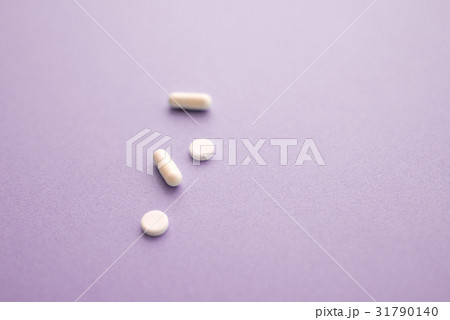 錠剤 飲み薬 錠剤 飲み薬 31790140