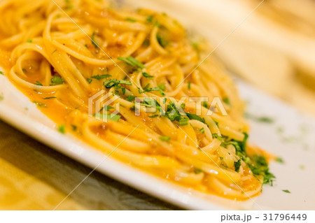 Pasta with sea urchins Pasta with sea urchins 31796449