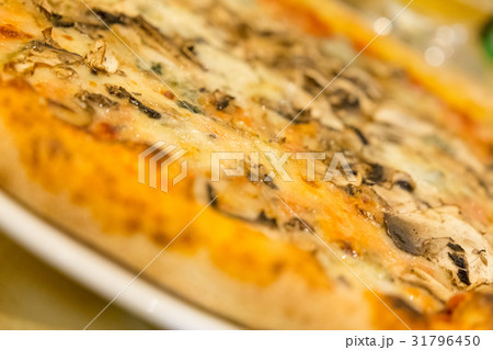 Fresh baked italian pizza Fresh baked italian pizza 31796450