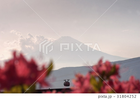 Fuji mountain. The landmark of Japan 31804252