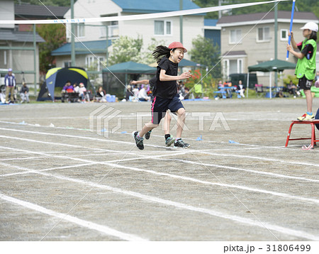 運動会(徒競走 ゴールシーン) 運動会(徒競走 ゴールシーン) 31806499