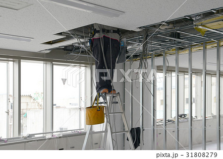 天井裏電気工事 31808279