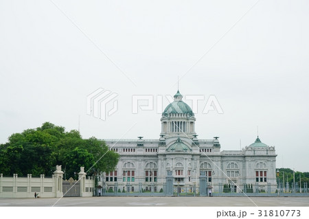 Ananta Samakhom Throne Hall in Bangkok, Thailand. Ananta Samakhom Throne Hall in Bangkok, Thailand. 31810773