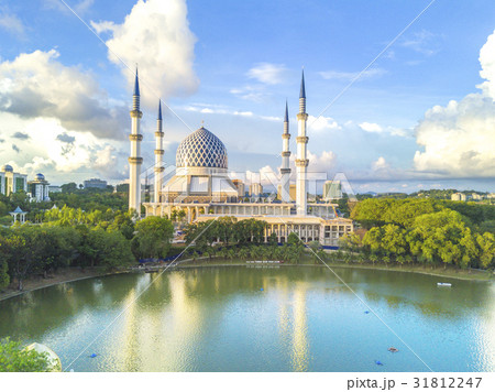 Mosque with aerial view 31812247
