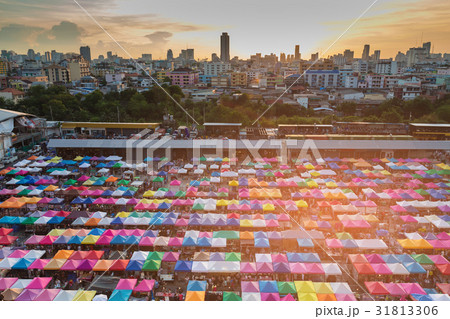 City night market aerial view 31813306