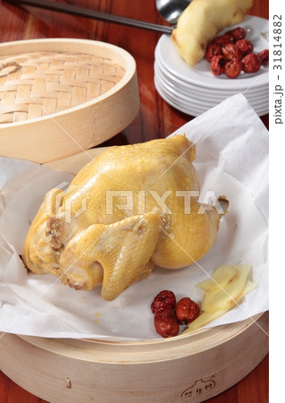 steamed chicken 31814882