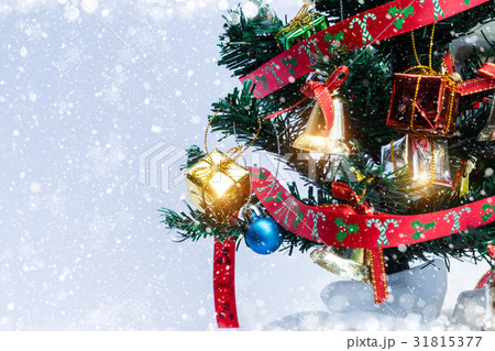 Decorated Christmas tree with snow abstract Decorated Christmas tree with snow abstract 31815377