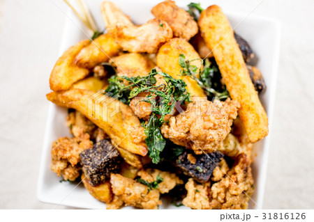 台湾 から揚げ 台湾唐揚げ フライドチキン 31816126