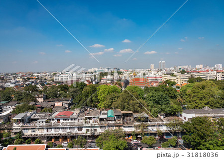 ワット・サケット(黄金の丘)から望むタイ・バンコクの風景 ワット・サケット(黄金の丘)から望むタイ・バンコクの風景 31818036