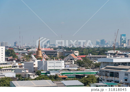ワット・サケット(黄金の丘)から望むタイ・バンコクの風景 ワット・サケット(黄金の丘)から望むタイ・バンコクの風景 31818045