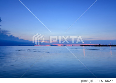 Panoramic dramatic tropical sea sky at twilight Panoramic dramatic tropical sea sky at twilight 31818627