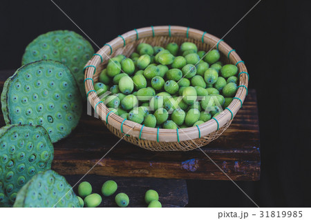 Lotus Seeds 31819985