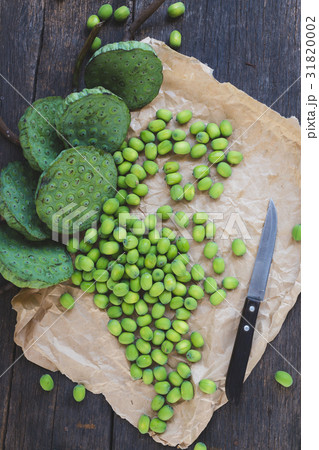 Lotus Seeds 31820002