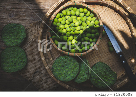 Lotus Seeds 31820008