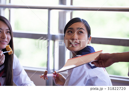女子高生　お弁当 31822720