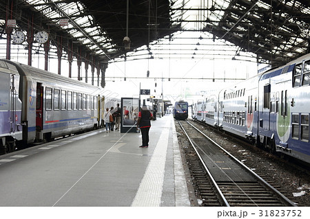 パリ、リオン駅 31823752