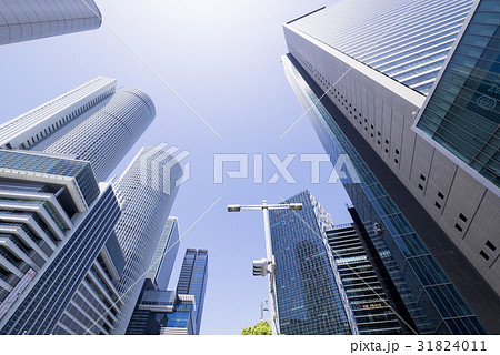名古屋都市風景　名古屋駅前　超高層ビル群　摩天楼 31824011