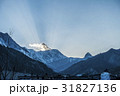 雲より光さす 31827136