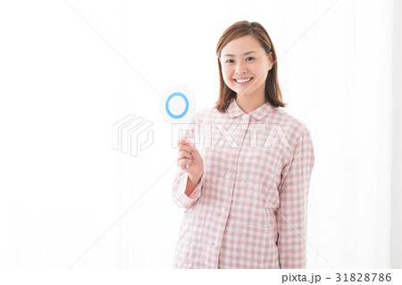 パジャマ 女性 まる 31828786