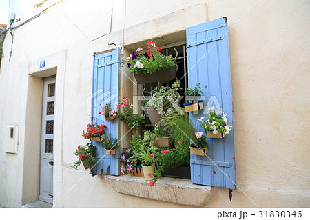 南仏、アヴィニョンの街中 31830346