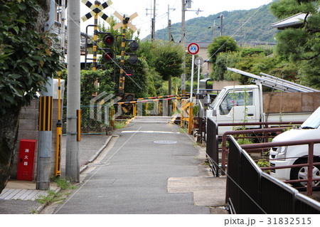 踏切まであと少し 踏切まであと少し 31832515