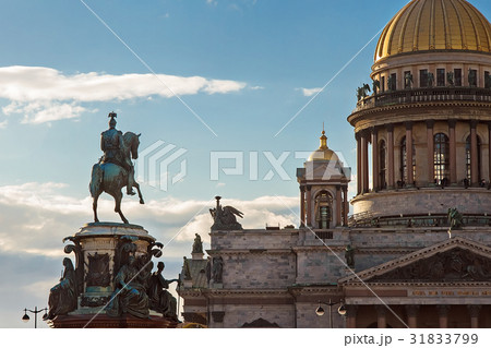 Gold dome of St. Isaac's Cathedral in Saint Gold dome of St. Isaac's Cathedral in Saint 31833799